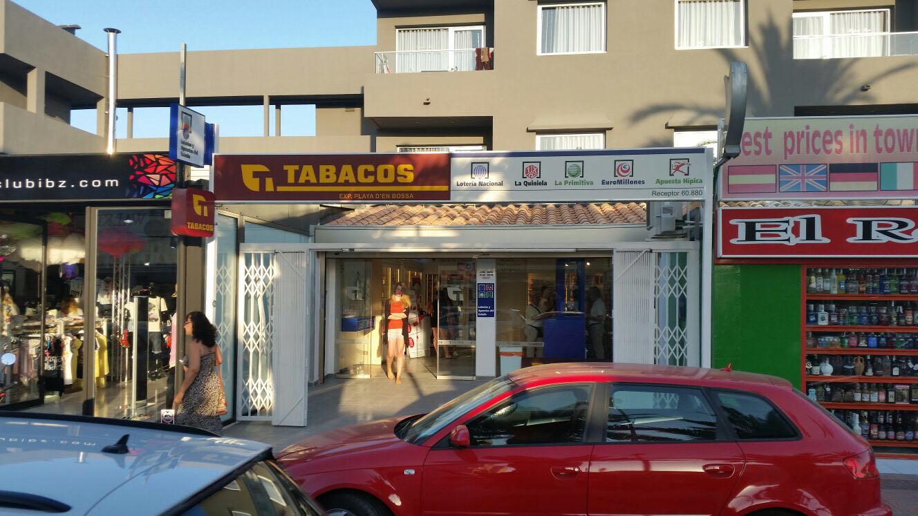 ESTANCO Ibiza "PLAYA DEN BOSSA" TABACO LOTERIA Y CAVA PUROS — Smoke Shop in Playa d'en Bossa, Ibiza