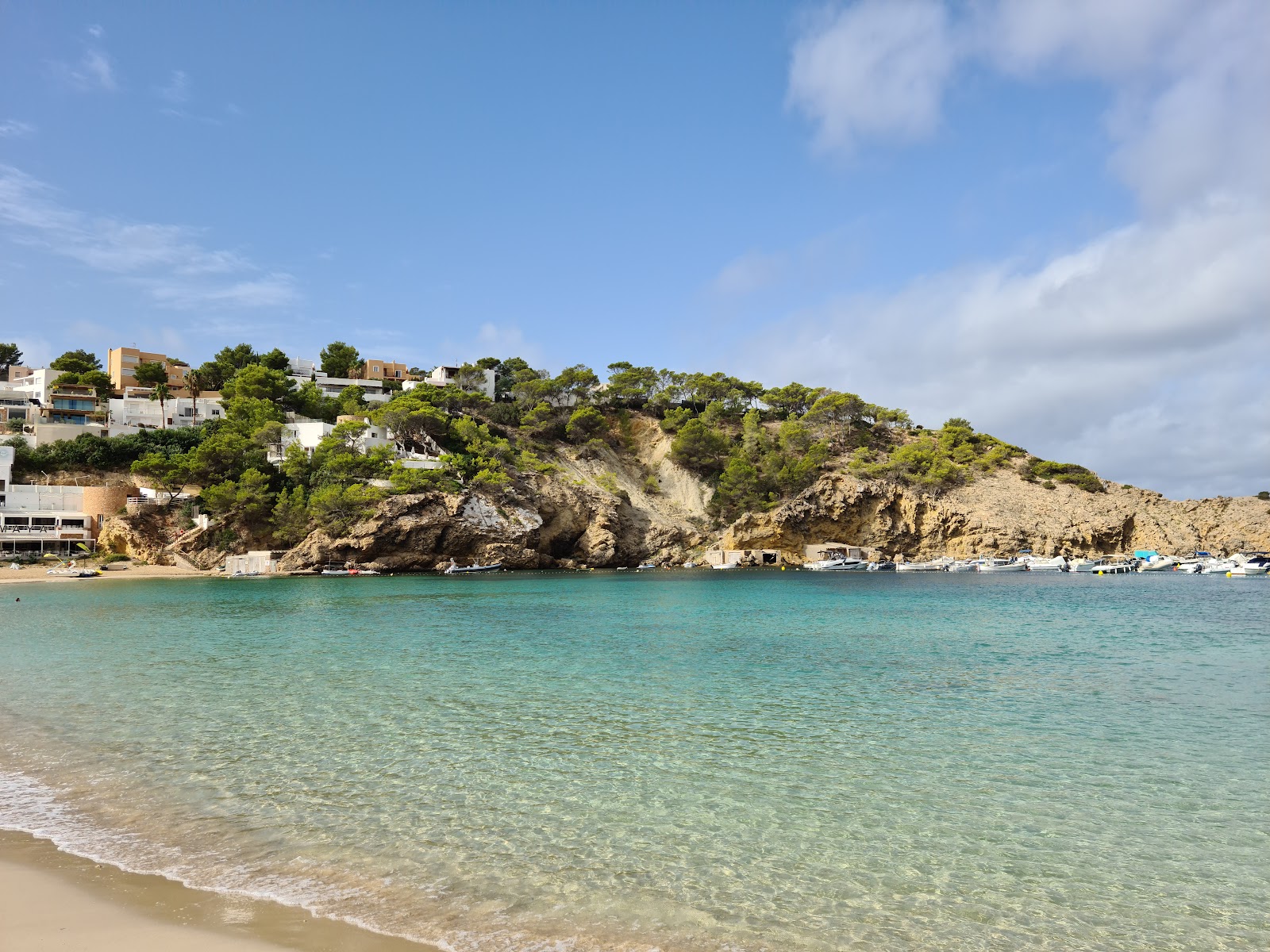 Photo: Manola DN via Google
