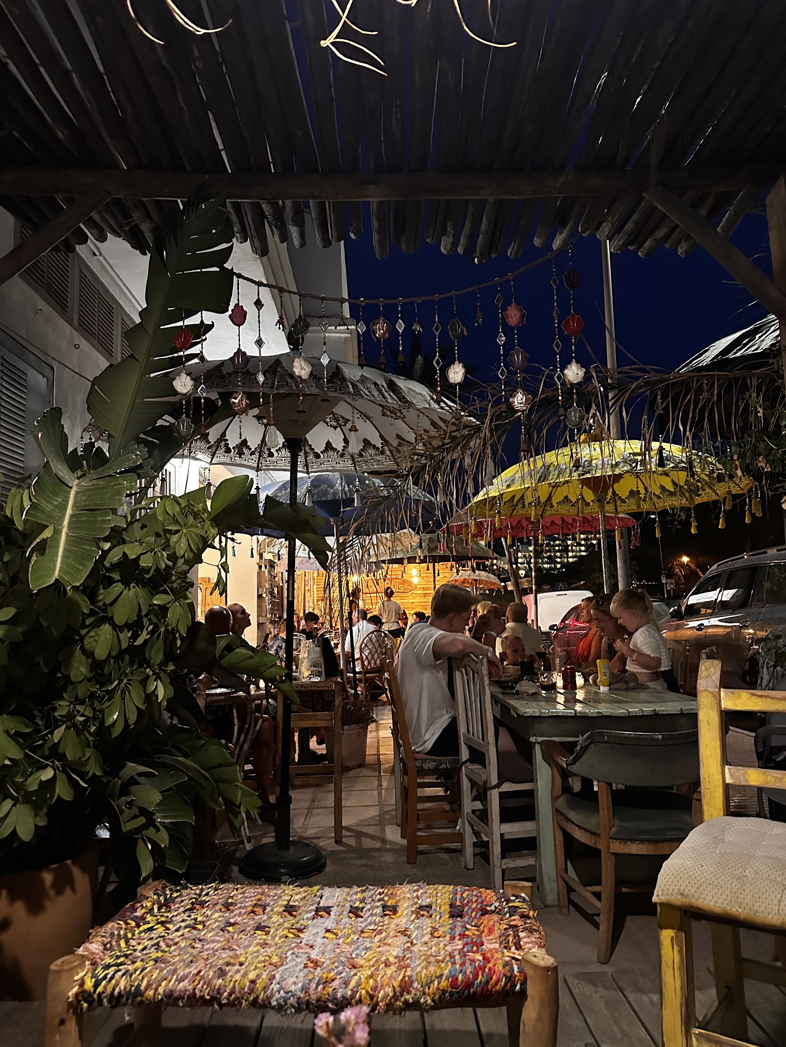 CAN NUTS — Restaurant in Cala Llonga, Ibiza