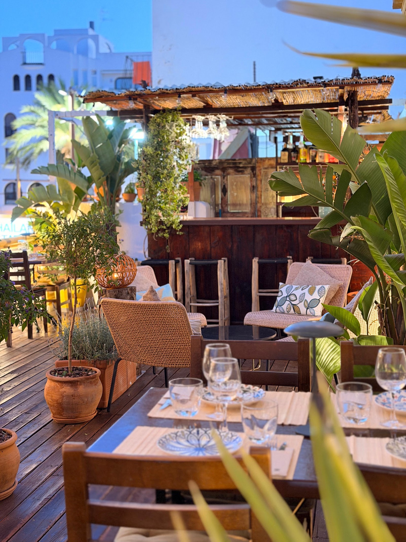 LE 27 RESTAURANTE — Restaurant in Santa Eulalia, Ibiza