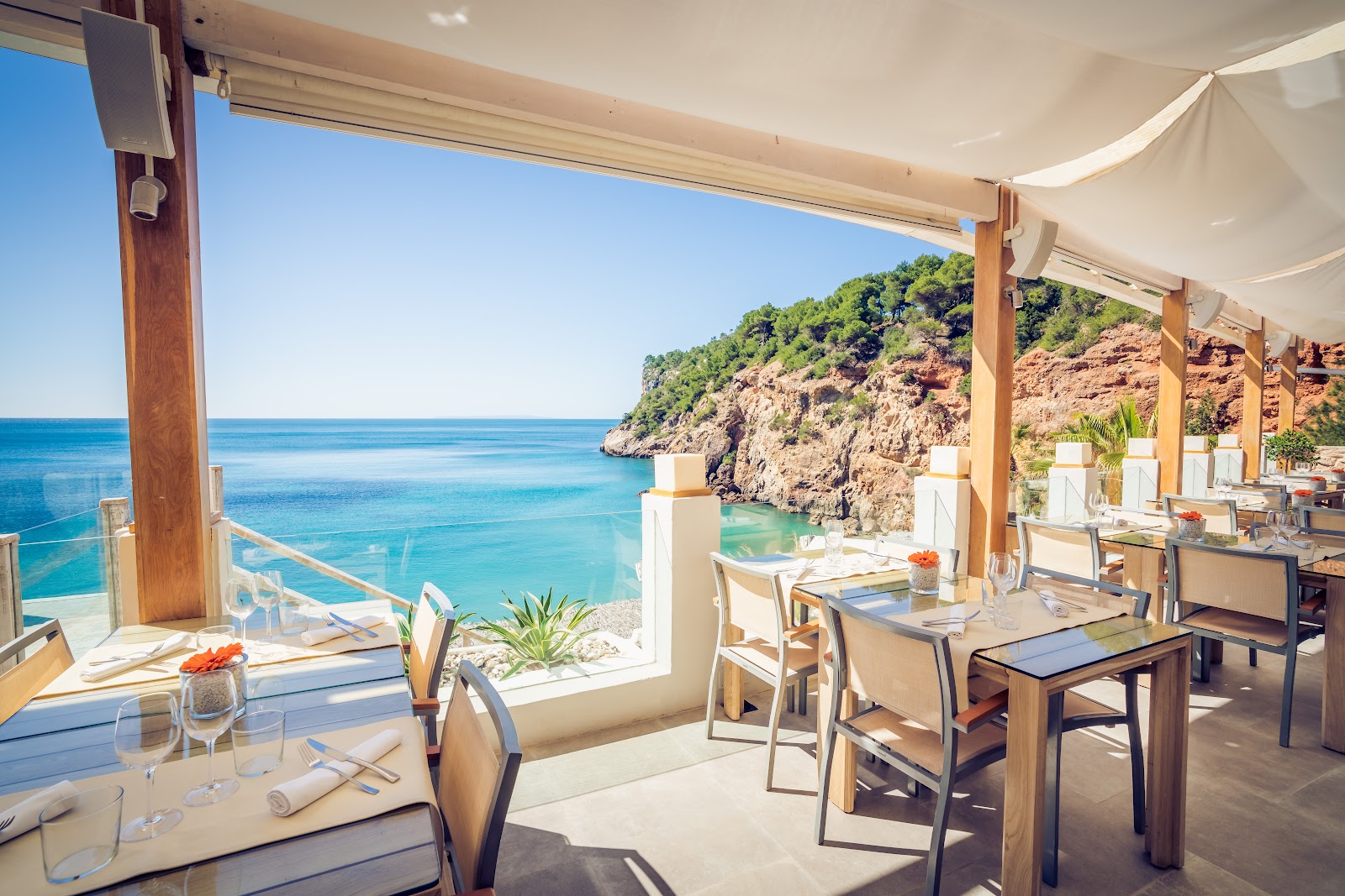 Amante Ibiza — Restaurant in Cala Llonga, Ibiza