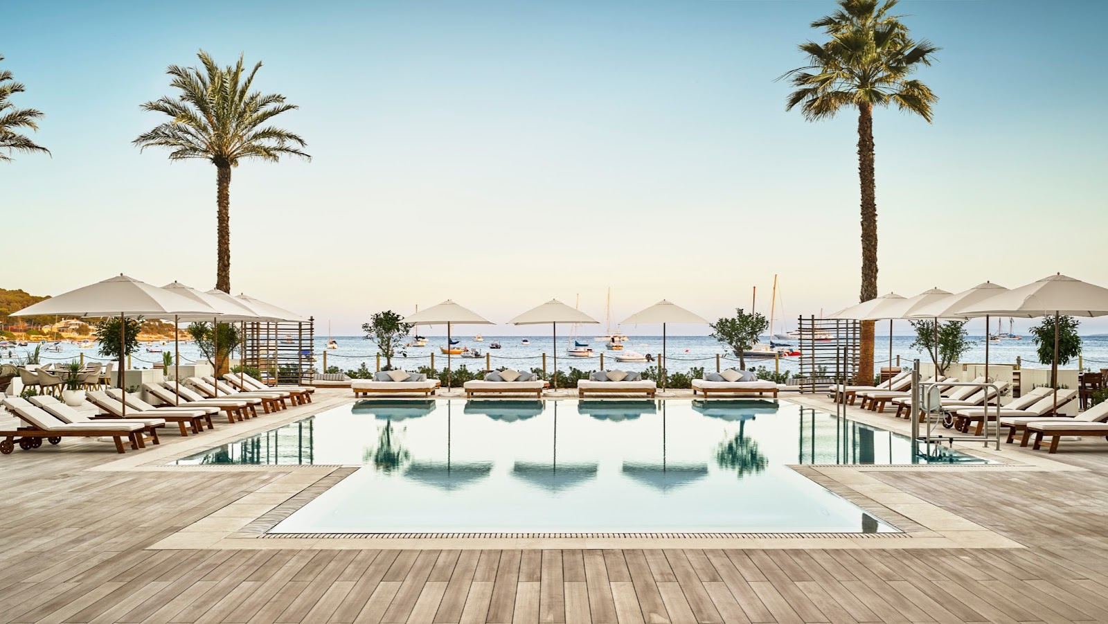 Nobu Hotel Ibiza Bay — Restaurant in Ibiza Town, Ibiza
