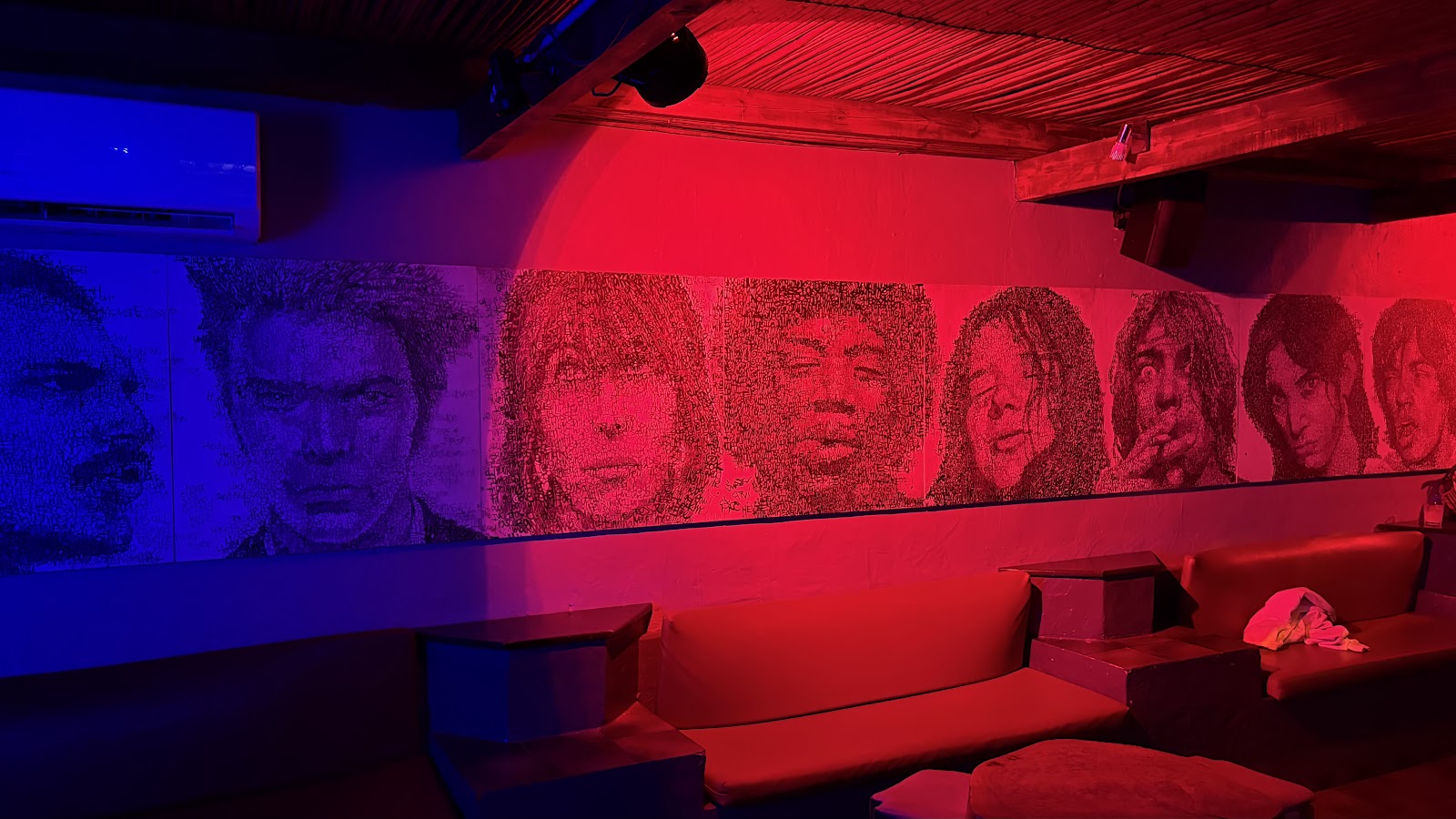 Bar Colón — Bar in San Antonio, Ibiza