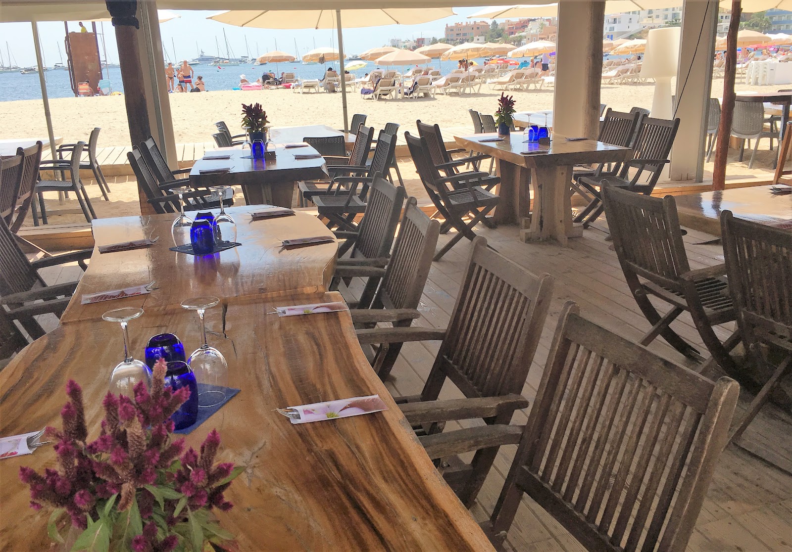 Club de Playa SHU Talamanca — Restaurant in Ibiza Town, Ibiza