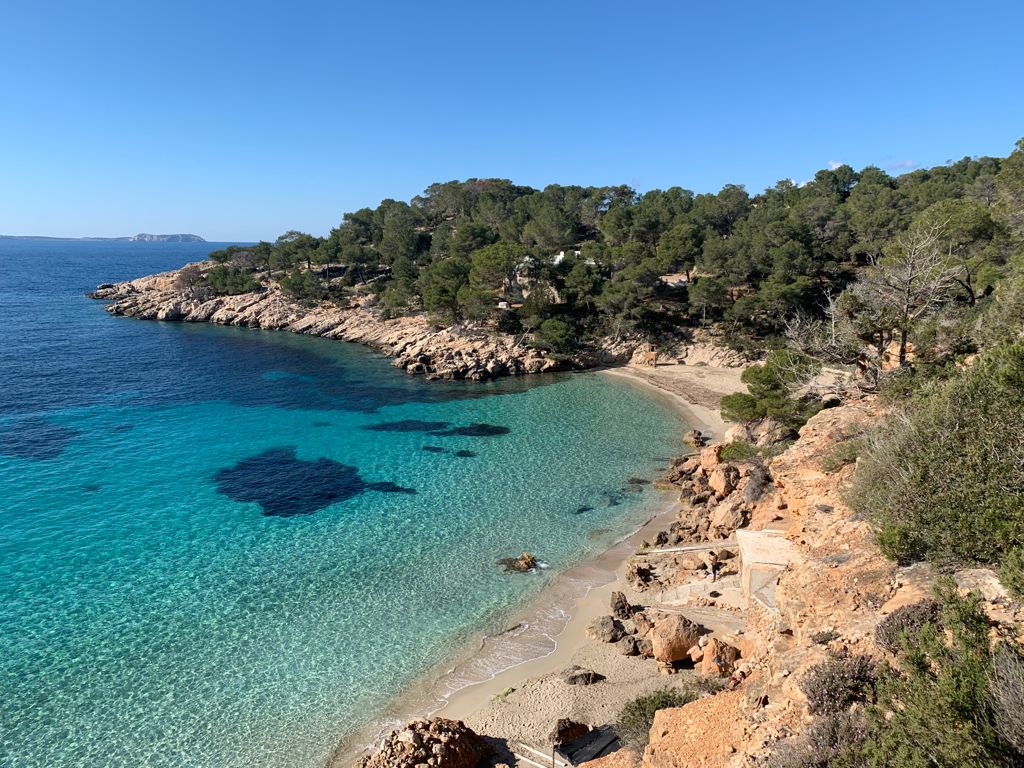 Cala Salada — Beach in San Antonio, Ibiza