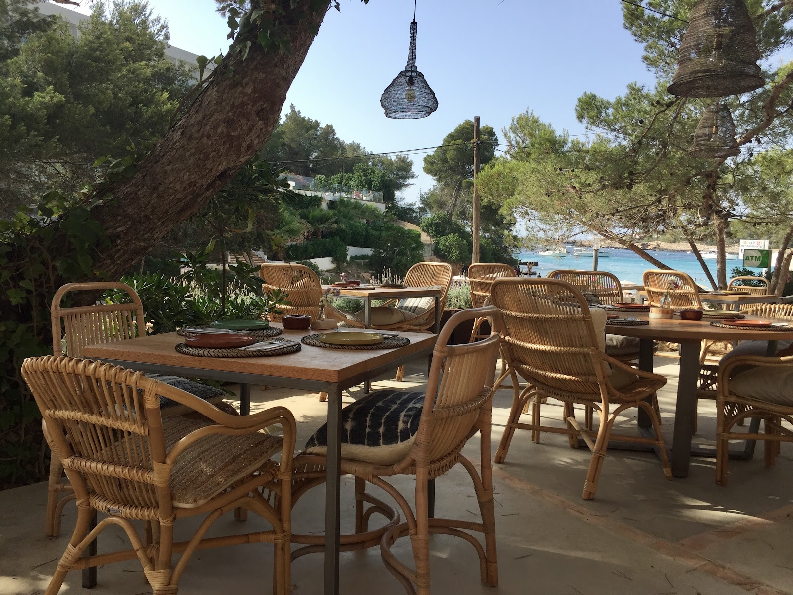 Rebrots — Restaurant in Portinatx, Ibiza