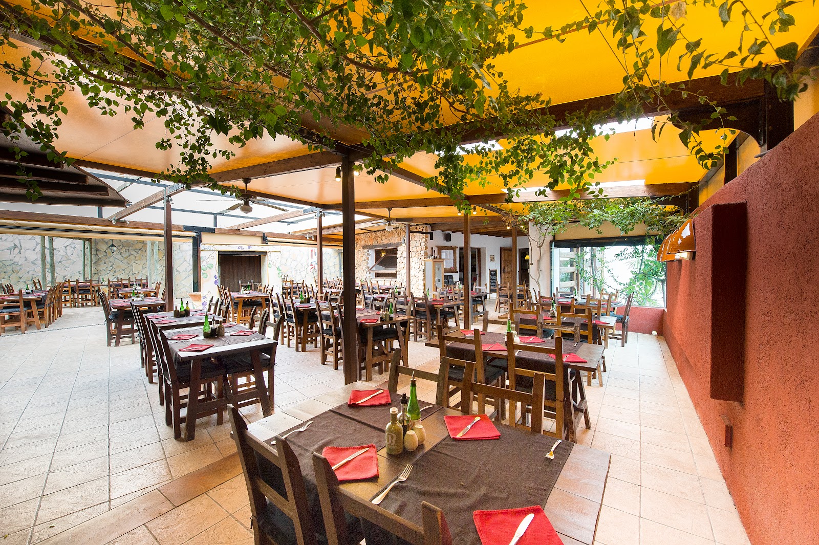 Restaurant Es Tancó San Rafael — Restaurant in San Rafael, Ibiza