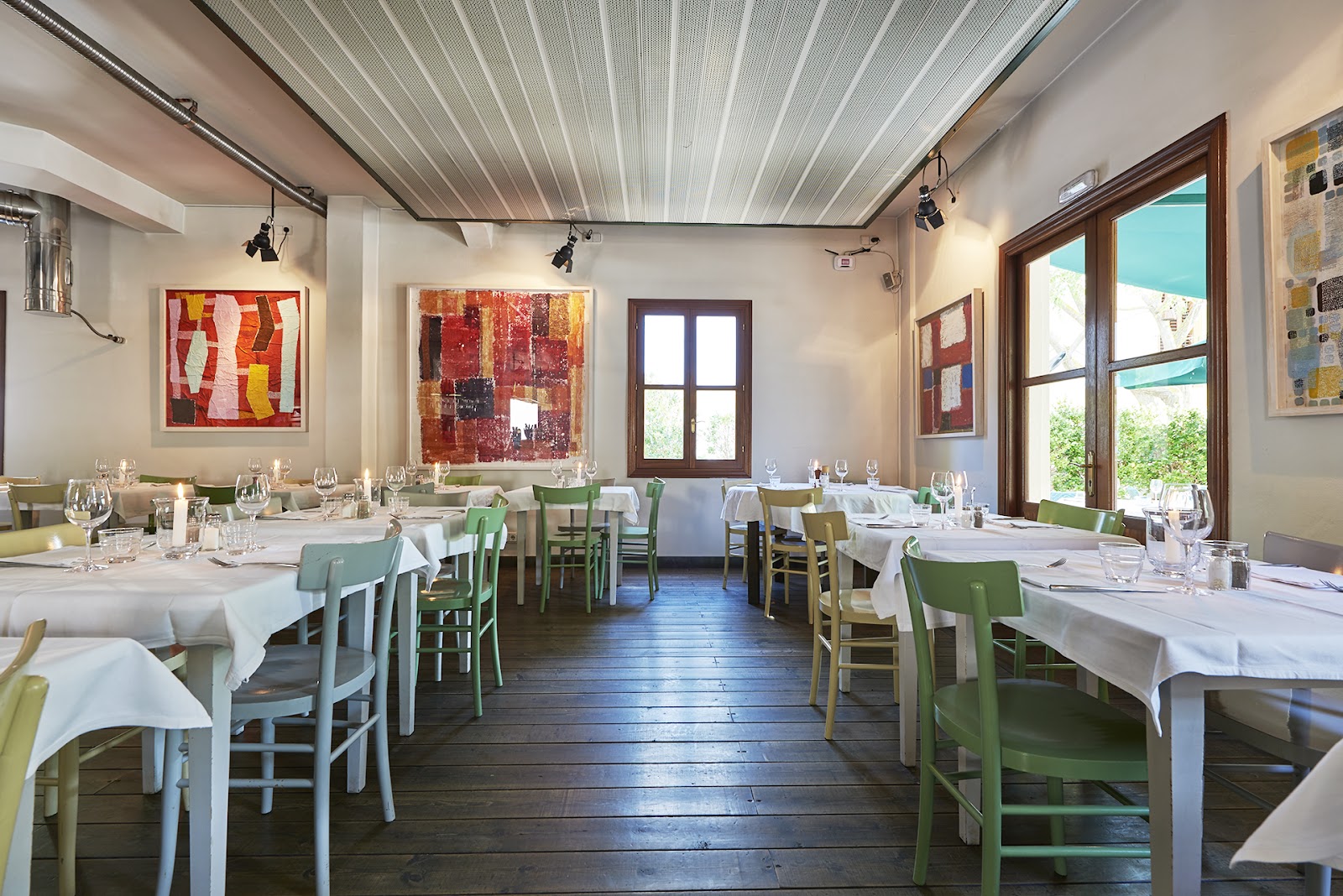 Macao Café Sta Gertrudis — Restaurant in Santa Gertrudis de Fruitera, Ibiza